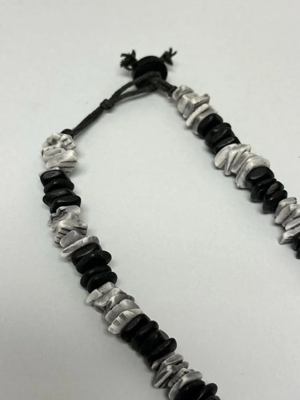 3/$30 Puka Shell Necklace Men Black Grey Chip Beads Y2K  Surfer Beach  20